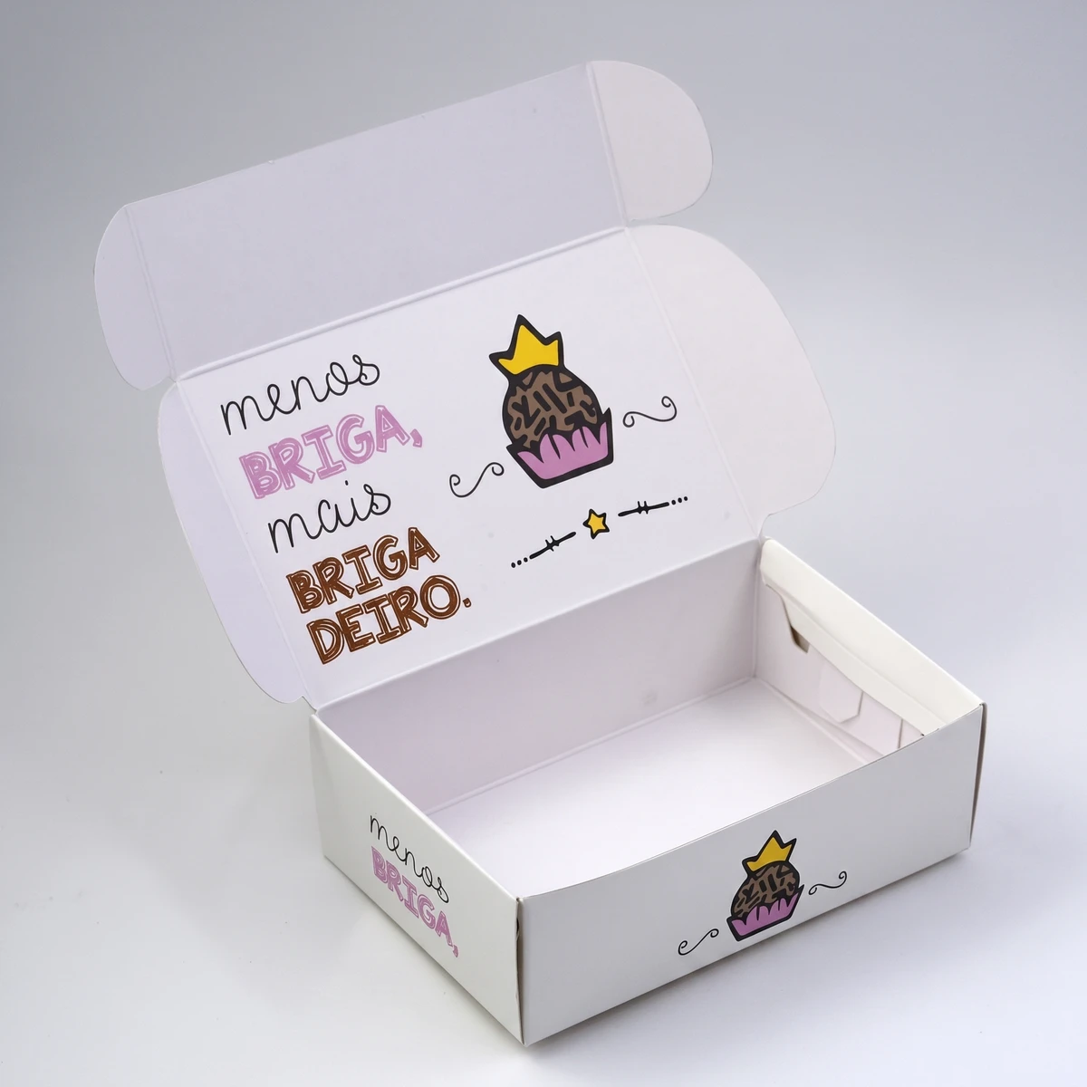 Arquivo de Corte Molde Caixa Menos Briga Mais Brigadeiro 3 Arquivo de Corte Molde Caixa Menos Briga Mais Brigadeiro - Imagem 3