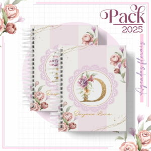Duas agendas em espiral decoradas com flores rosas e detalhes dourados em fundo quadriculado.