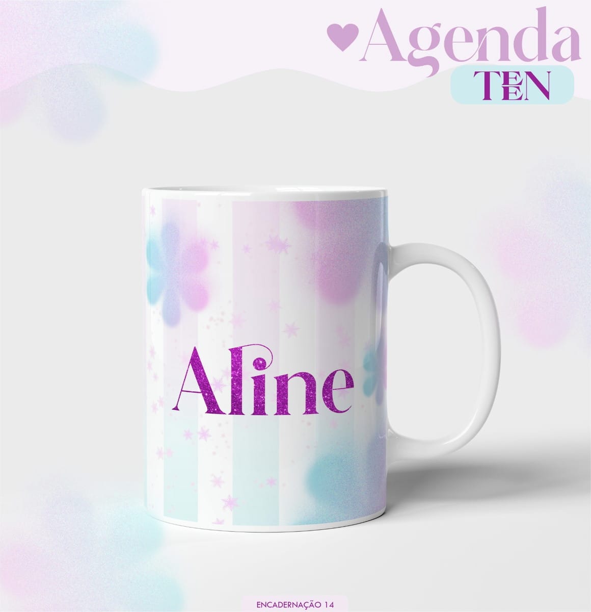Agenda Teen 2026 Digital com Nome Aline para Imprimir 3 Arte digital de caneca com listras, flores e estrelas em tons pastel.