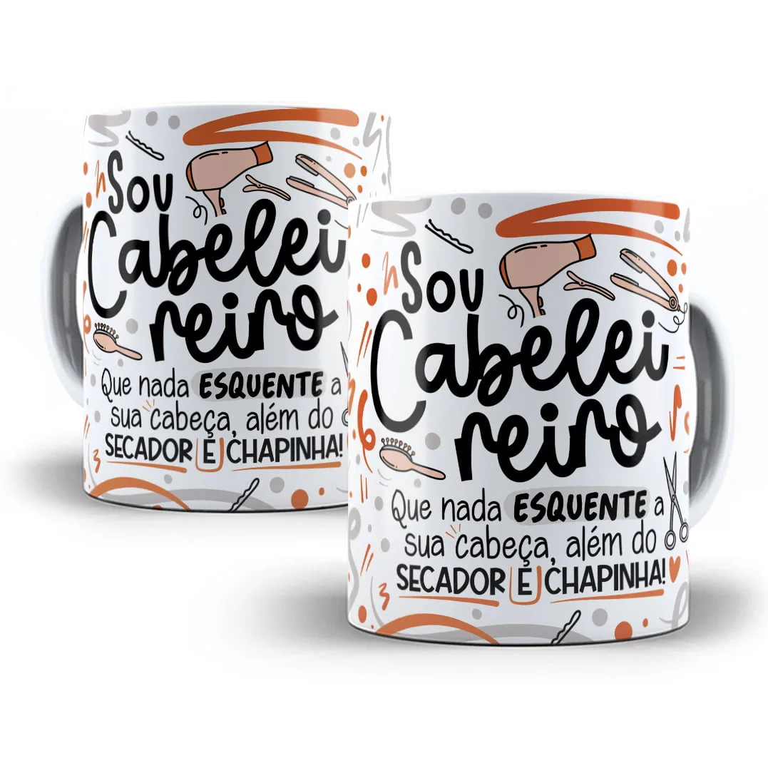 Duas canecas brancas estampadas com ilustrações de ferramentas de cabeleireiro e texto personalizado.