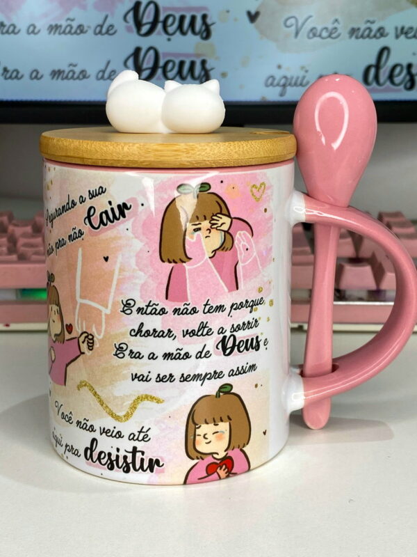 Arte Caneca Era Mão de Deus - Arquivo Digital