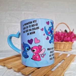 Arte Caneca Stitch a Primeira Vez Que Te Beijei