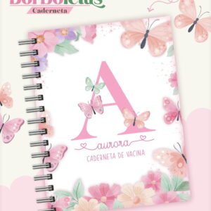 Capa de caderno personalizada com ilustrações de borboletas, flores e a letra A.