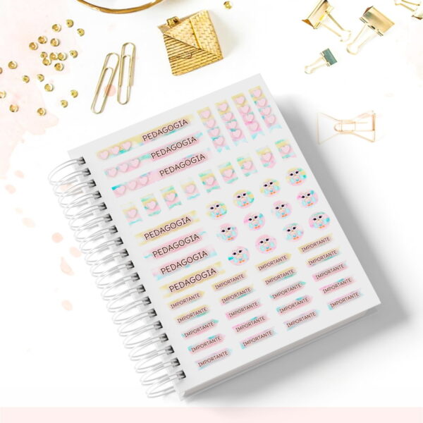 Caderno Profissão Pedagogia - Arquivo Digital