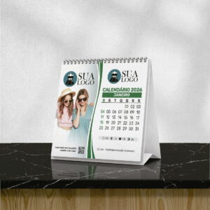 Design de calendário de mesa 2026 para janeiro, com espaço para logo e foto.