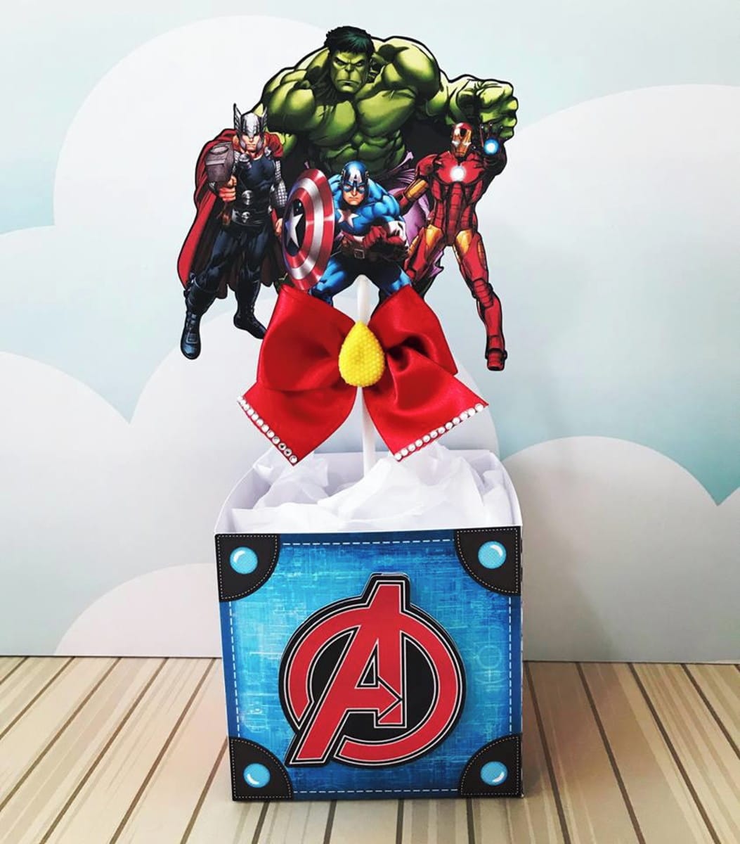 Centro de Mesa Vingadores Personalizável em PDF e Studio 1 Centro de Mesa Vingadores Personalizável em PDF e Studio