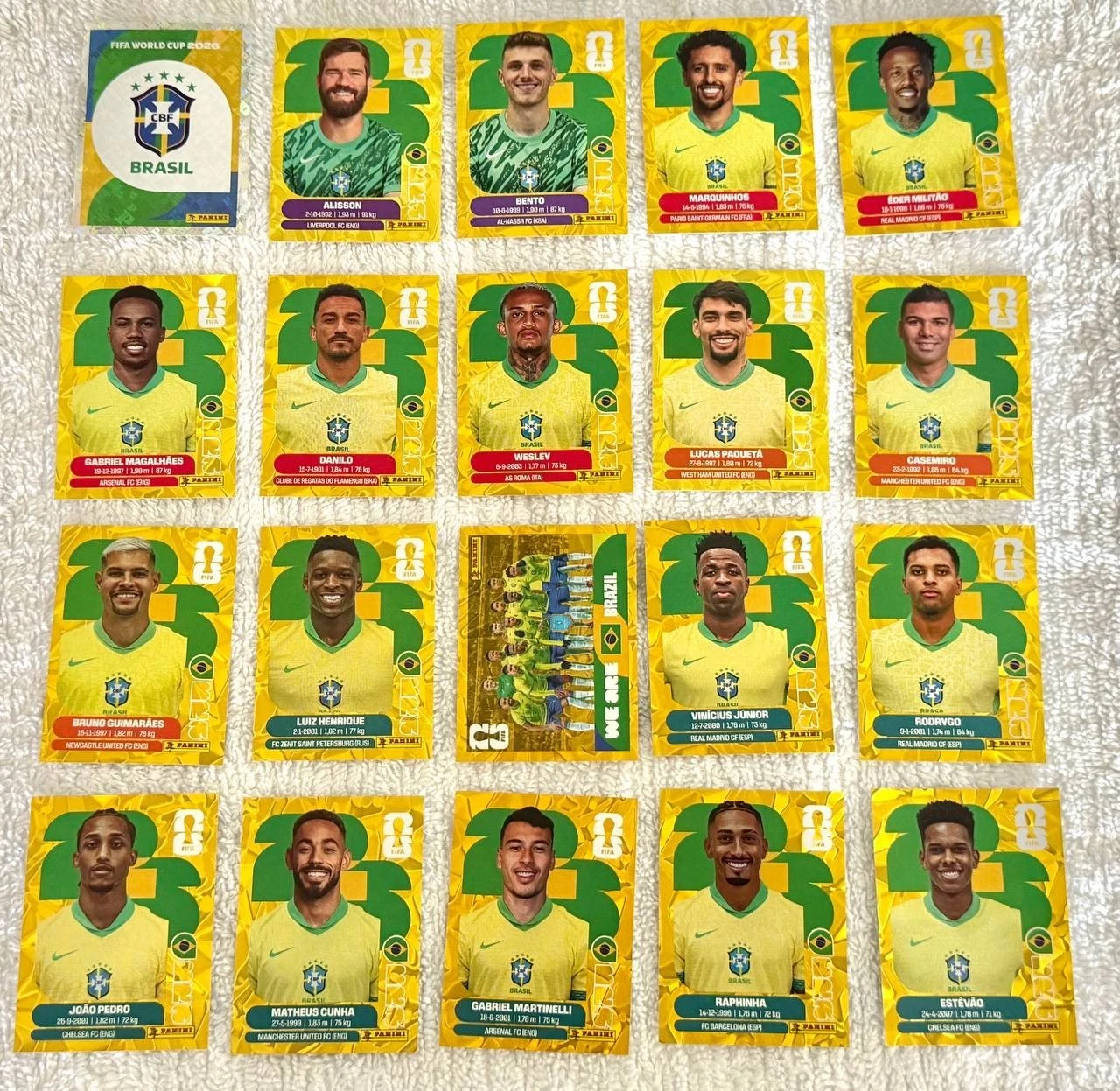 Figurinhas Especiais Douradas Brasil Gold Crumple em PDF 3 Figurinhas Especiais Douradas Brasil Gold Crumple em PDF