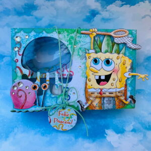 Caixa decorada com personagens de desenho animado e tema de Páscoa azul